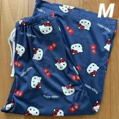 新品　ハローキティ　部屋着　パジャマ　総柄　ルームウェア　七分丈　Mのサムネイル