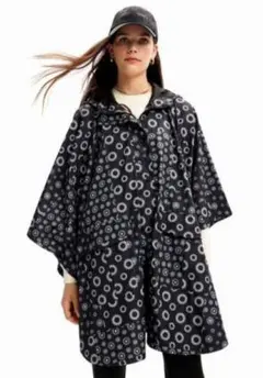 Desigual デシグアル ゴブラン織 ジャガード コート 総柄 Desigual デシグアル ゴブラン織 ジャガード コート 総柄