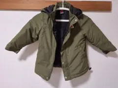 オリーブ色フード付きジャケット