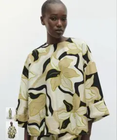 ZARA プリント柄ワイドスリーブブラウス