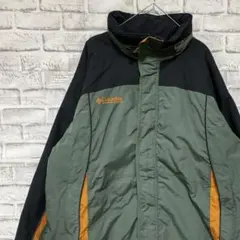 コロンビア　マウンテンパーカー中綿　グレーL ロゴ刺繍アウトドア1120