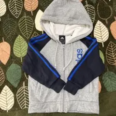 adidas 裏起毛 フード付きパーカー