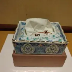 金七宝陶器製ティッシュボックス