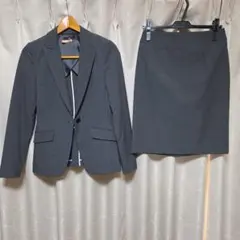 ラエフ　グレー 　ジャケット スカート セットアップ　ビジネススーツ