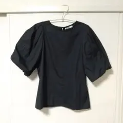 美品★オペークドットクリップ ボリュームスリーブ ブラウス ブラック 38/Mのサムネイル