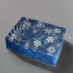 Item thumbnail for item 159c4340-9c58-43f4-9db4-5b505574f836