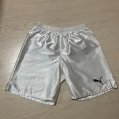 プーマ　ハーフパンツ　Lサイズ　サッカーフットサル