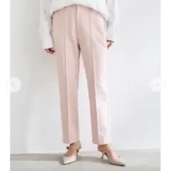 [新品] Stola.センターピンタックテーパードパンツのサムネイル