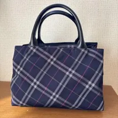 バーバリーブルーレーベル　ネイビー系チェック柄ハンドバッグ