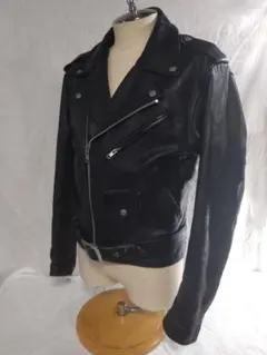 Item thumbnail for item 59bf4df7-9b89-4953-90ea-e6ada30d240b