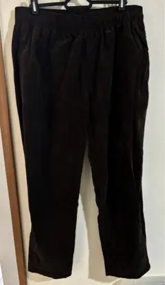 新品未使用　GU コーデュロイパンツ　XLサイズ
