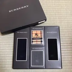 BURBERRY ソックス 3足、ハンカチセット　ギフトボックス入り