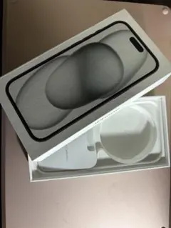 iPhone 15 箱のみ