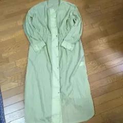 美品 KBF 薄いグリーン 長袖シャツワンピース
