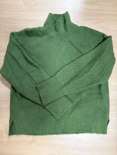 UNIQLO スフレヤーン　グリーン Sサイズのサムネイル