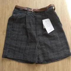 【新品未使用】グレー系チェック ハーフパンツ ベルト付き
