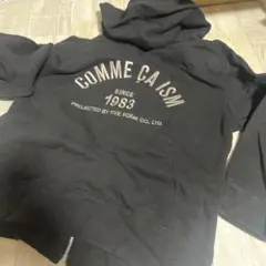 子供服キッズCOMME CA ISM フード付きパーカーブラック140サイズ
