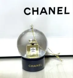 シャネル　ノベルティ2025 ミニスノードーム　オーナメント　N°5