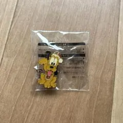 ディズニー　プルート ピンバッジ