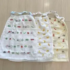 おりこうエプロン 3枚セット 二重 ネームタグ付 おにぎりおかずバナナ柄