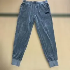 プーマ　ベロアパンツ