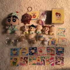 クレヨンしんちゃん　ぬいぐるみ　シール　フレンズ　カラフルマルチチャーム