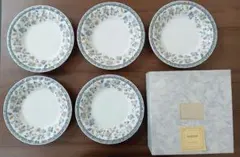 未使用　NARUMI 花柄皿 5枚セット オリジナルボックス付き 食器