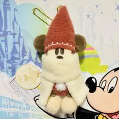 ディズニー⭐️2025 ディズニークリスマス リルリンリン ぬいぐるみバッジ 赤
