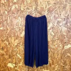 Te chichi TERRASSE カジュアルパンツ プリーツ パープル