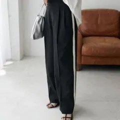 discoat ワイドパンツ