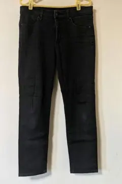 28サイズ　ブラック スリムフィット ハイウエストデニムパンツ