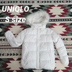 ユニクロのホワイトダウンジャケット Mサイズ フード付き