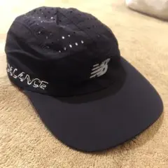 New Balance 通気性キャップ ブラック