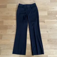 黒/ センタープレスパンツ