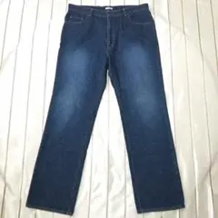 Item thumbnail for item 3b373a6d-632a-4ecd-850e-cd381aa58443