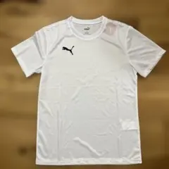PUMA ホワイト Tシャツ Sサイズ