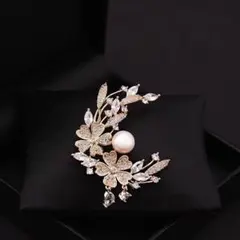 ブローチ ゴールド パール 桜 三日月型 入園 入学 結婚式 セレモニー 新品