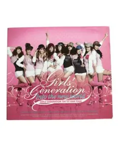 Girls' Generationの1stアジアツアーCD豪華なパッケージ2枚組