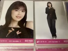 乃木坂46 柴田柚菜 ヨリ ヒキ　セミコン　生写真 肩あきトップス