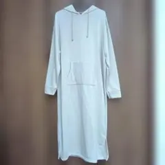 パーカーロングワンピース