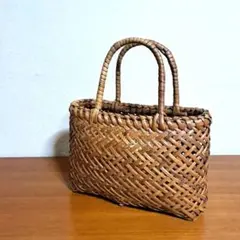 山形県産 あけび蔓かご 透かし編み - メルカリ