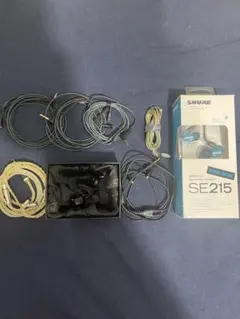 美品】SHURE SE425 イヤホン 銀線リケーブルのオマケ付き - メルカリ