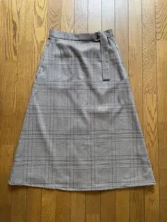 N チェックスカート