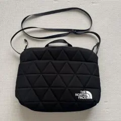 THE NORTH FACE キルティングショルダーバッグ