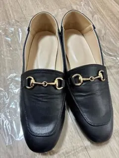 Item thumbnail for item 5b37f274-a2a3-4324-92fc-3abe71f50462