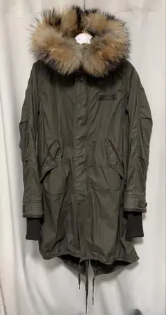 goa ゴア ボリュームのあるラクーンファー付き 長めのリブ付き モッズコート