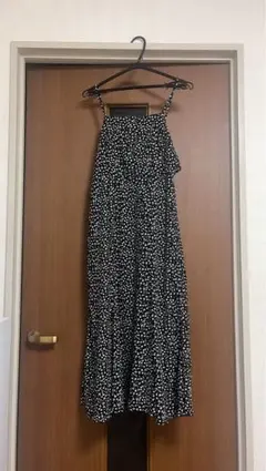 Honeys 小花柄キャミワンピース 黒