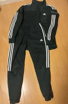 adidas ダークグレー ジャージセット上L下M