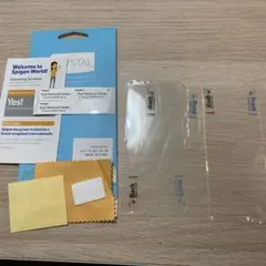 携帯　フィルム　３枚あります。