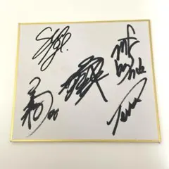 マイファス サイン入りジャケット アルバム「ANTITHESE」ジャケットデザイン& 収録楽曲解禁！ | MY